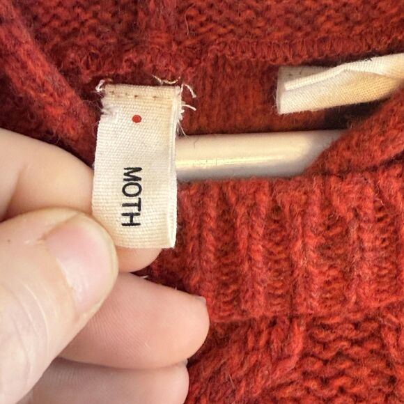 Moth Sweater Womens Large Red Wool Cable Knit Hooded Tunic Pullover Asym Hem - Picture 7 of 14